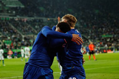 Jadon Sancho ve Kiernan Dewsbury-Hall UEFA Konferans Ligi 2025 final maçında Real Betis Balompie ve Chelsea FC (Maciej Rogowski)