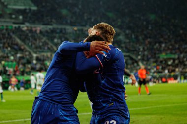 Jadon Sancho ve Kiernan Dewsbury-Hall UEFA Konferans Ligi 2025 final maçında Real Betis Balompie ve Chelsea FC (Maciej Rogowski)