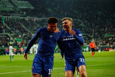 Jadon Sancho ve Kiernan Dewsbury-Hall UEFA Konferans Ligi 2025 final maçında Real Betis Balompie ve Chelsea FC (Maciej Rogowski)