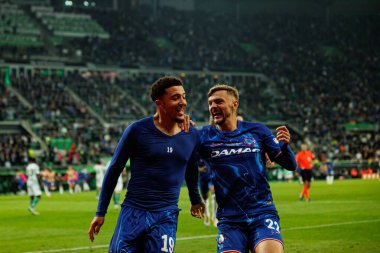 Jadon Sancho ve Kiernan Dewsbury-Hall UEFA Konferans Ligi 2025 final maçında Real Betis Balompie ve Chelsea FC (Maciej Rogowski)