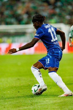 Noni Madueke, Real Betis Balompie ve Chelsea FC (Maciej Rogowski) arasında oynanan UEFA Konferans Ligi 2025 final maçında görüldü.)