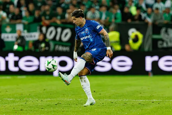 Enzo Fernandez, Real Betis Balompie ve Chelsea FC (Maciej Rogowski) arasında oynanan UEFA Konferans Ligi 2025 final maçında görüldü.)