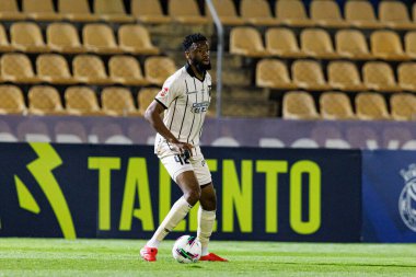 Mohamed Diaby, Liga Portekiz 2 maçında FC Alverca ve Portimonense SC (Maciej Rogowski)