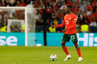 Nuno Mendes, Almanya ve Portekiz milli takımları arasında oynanan 2025 UEFA Uluslar Ligi yarı final maçında görüldü (Maciej Rogowski)