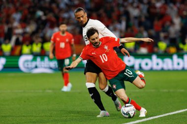 Leroy Sane ve Bernardo Silva, Almanya ve Portekiz milli takımları arasında oynanan 2025 UEFA Milletler Ligi yarı final maçında görüldü (Maciej Rogowski)