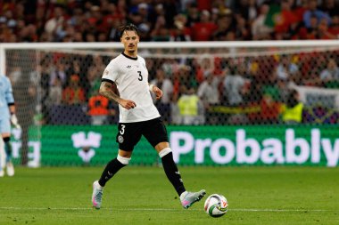 Robin Koch, Almanya ve Portekiz milli takımları arasında oynanan 2025 UEFA Uluslar Ligi yarı final maçında görüldü (Maciej Rogowski)