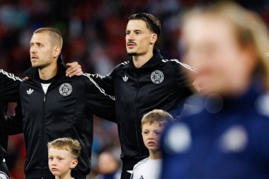 Waldemar Anton ve Robin Koch, Almanya ve Portekiz milli takımları arasında oynanan 2025 UEFA Uluslar Ligi yarı final maçında görüldü (Maciej Rogowski)