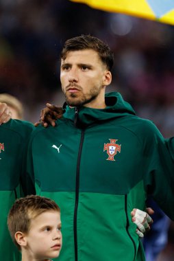 Ruben Dias, Almanya ve Portekiz milli takımları arasında oynanan 2025 UEFA Uluslar Ligi yarı final maçında görüldü (Maciej Rogowski)