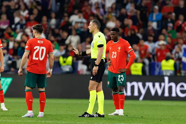 Slavko Vinciç, Almanya ve Portekiz milli takımları arasında oynanan 2025 UEFA Uluslar Ligi yarı final maçında görüldü (Maciej Rogowski)