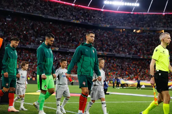 Cristiano Ronaldo, Almanya ve Portekiz milli takımları arasında oynanan 2025 UEFA Uluslar Ligi yarı final maçında görüldü (Maciej Rogowski)