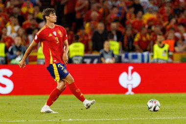 Robin Le Normand, İspanya ve Fransa milli takımları arasında oynanan 2025 UEFA Uluslar Ligi yarı final maçında görüldü (Maciej Rogowski)