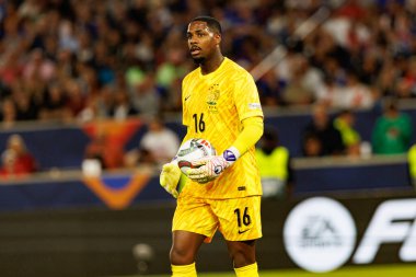 Mike Maignan, İspanya ve Fransa milli takımları arasında oynanan 2025 UEFA Uluslar Ligi yarı final maçında görüldü (Maciej Rogowski)