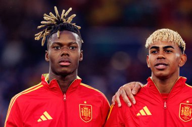 Nico Williams ve Lamine Yamal, İspanya ve Fransa milli takımları arasında oynanan 2025 UEFA Uluslar Ligi yarı final maçında görüldü (Maciej Rogowski)