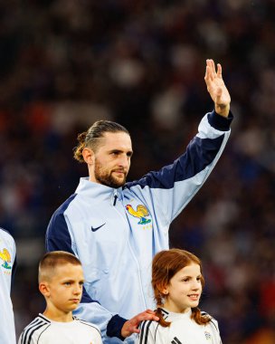 Adrien Rabiot, İspanya ve Fransa milli takımları arasında oynanan 2025 UEFA Uluslar Ligi yarı final maçında görüldü (Maciej Rogowski)