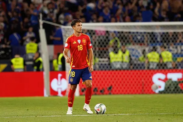 Mikel Zubimendi UEFA Uluslar Ligi 2025 yarı final maçında İspanya ve Fransa milli takımları arasında görüldü (Maciej Rogowski)