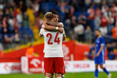 Mateusz Skrzypczak ve Jakub Moder, Polonya ve Moldova milli takımları arasında oynanan uluslararası dostluk maçı sırasında görüldü (Maciej Rogowski)