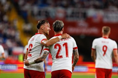 Matty Cash ve Nicola Zalewski, Polonya milli takımları ile Moldova (Maciej Rogowski)