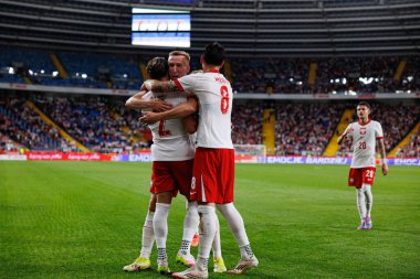 Polonya milli takımları ile Moldova (Maciej Rogowski) arasında oynanan uluslararası dostluk maçında Polonyalı oyuncular Matty Cash 'ten gol üstüne gol atarken görüldü (Maciej Rogowski)