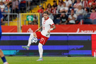 Nicola Zalewski, Polonya ve Moldova milli takımları arasında oynanan uluslararası dostluk maçı sırasında görüldü (Maciej Rogowski))