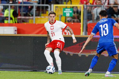 Nicola Zalewski, Polonya ve Moldova milli takımları arasında oynanan uluslararası dostluk maçı sırasında görüldü (Maciej Rogowski))