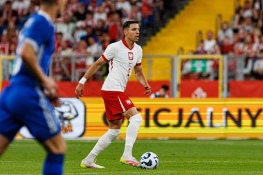  Jan Bednarek, Polonya ve Moldova milli takımları arasında oynanan uluslararası dostluk maçı sırasında görüldü (Maciej Rogowski)