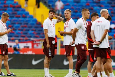 Jakub Moder ve Mateusz Skrzypczak, Polonya ve Moldova milli takımları arasında oynanan uluslararası dostluk maçı sırasında görüldü (Maciej Rogowski)