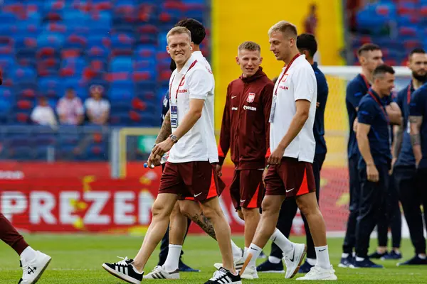 Polonya ve Moldova milli takımları arasındaki uluslararası dostluk maçında Karol Swiderski ve Mateusz Skrzypczak görüldü (Maciej Rogowski)