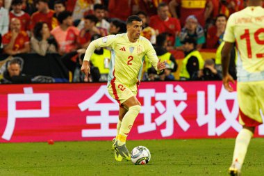 Portekiz ve İspanya milli takımları arasında oynanan UEFA Uluslar Ligi 2025 final maçında Pedro Porro görüldü (Maciej Rogowski)