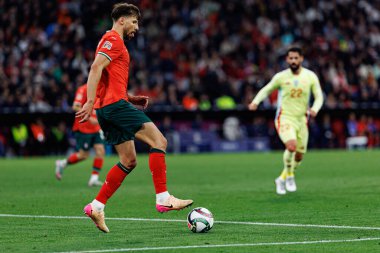 Ruben Dias, UEFA Uluslar Ligi 2025 final maçında Portekiz ve İspanya milli takımları arasında görüldü (Maciej Rogowski)