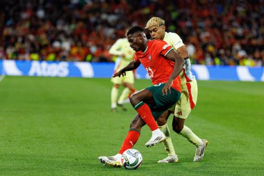 Nuno Mendes ve Lamine Yamal, UEFA Uluslar Ligi 2025 final maçında Portekiz ve İspanya milli takımları arasında görüldü (Maciej Rogowski)