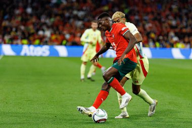 Nuno Mendes ve Lamine Yamal, UEFA Uluslar Ligi 2025 final maçında Portekiz ve İspanya milli takımları arasında görüldü (Maciej Rogowski)