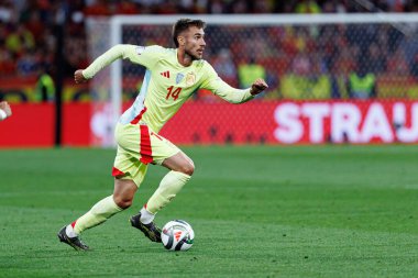 Oscar Mingueza, UEFA Uluslar Ligi 2025 final maçında Portekiz ve İspanya milli takımları arasında görüldü (Maciej Rogowski)