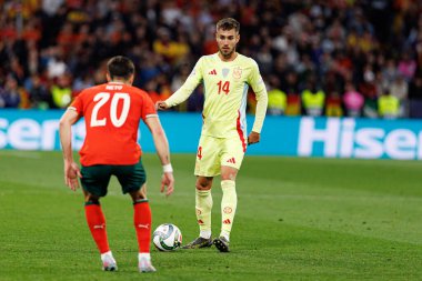 Oscar Mingueza, UEFA Uluslar Ligi 2025 final maçında Portekiz ve İspanya milli takımları arasında görüldü (Maciej Rogowski)