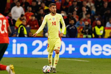  Oscar Mingueza, UEFA Uluslar Ligi 2025 final maçında Portekiz ve İspanya milli takımları arasında görüldü (Maciej Rogowski)