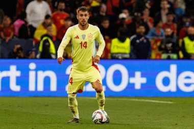  Oscar Mingueza, UEFA Uluslar Ligi 2025 final maçında Portekiz ve İspanya milli takımları arasında görüldü (Maciej Rogowski)