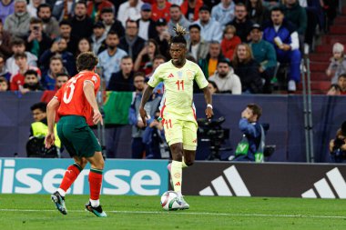 Nico Williams, UEFA Uluslar Ligi 2025 final maçında Portekiz ve İspanya milli takımları arasında görüldü (Maciej Rogowski)