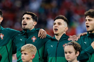 Pedro Neto, Francisco Conceicao ve Joao Neves, UEFA Uluslar Ligi 2025 final maçında Portekiz ve İspanya milli takımları arasında görüldü (Maciej Rogowski)