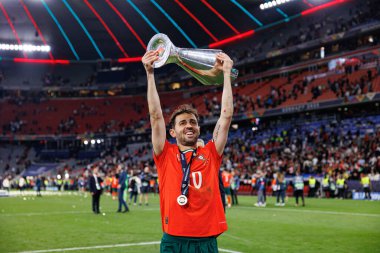 Portekiz ve İspanya milli takımları arasında oynanan 2025 UEFA Uluslar Ligi final maçında Bernardo Silva görüldü (Maciej Rogowski)