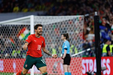 Ruben Neves, UEFA Uluslar Ligi 2025 final maçında Portekiz ve İspanya milli takımları arasında kutlama yaparken görüldü (Maciej Rogowski)