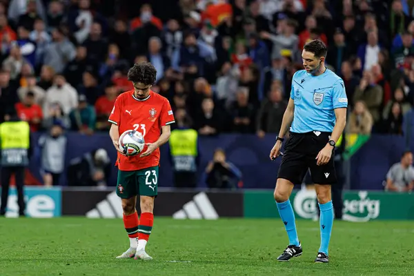 Vitinha, UEFA Uluslar Ligi 2025 final maçında Portekiz ve İspanya milli takımları arasında görüldü (Maciej Rogowski)