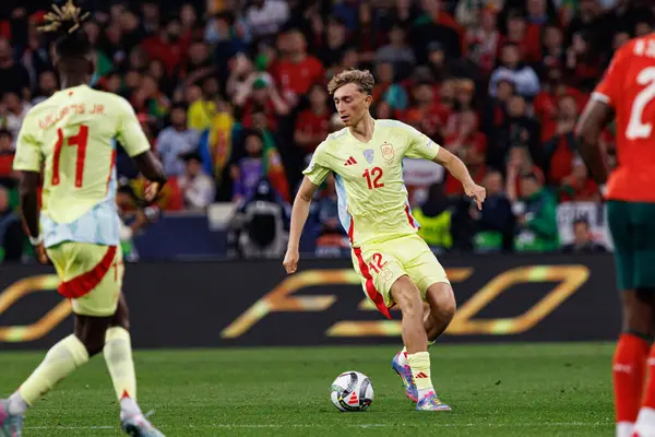 Dean Huijsen, UEFA Uluslar Ligi 2025 final maçında Portekiz ve İspanya milli takımları arasında görüldü (Maciej Rogowski)