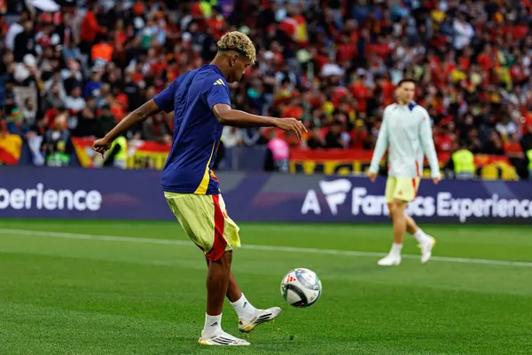 Lamine Yamal, UEFA Uluslar Ligi 2025 final maçında Portekiz ve İspanya milli takımları arasında görüldü (Maciej Rogowski)