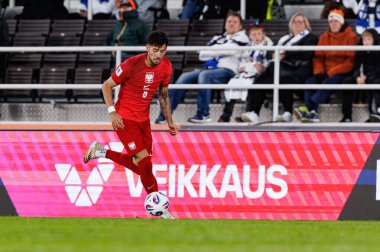Dünya Kupası 2026 Avrupa Ön eleme maçında Finlandiya ve Polonya milli takımları arasında Jakub Moder görüldü (Maciej Rogowski)