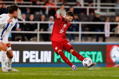 Dünya Kupası 2026 Avrupa ön eleme maçında Finlandiya ve Polonya milli takımları arasında Sebastian Szymanski görüldü (Maciej Rogowski)