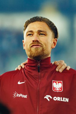 Matty Cash, Finlandiya ve Polonya milli takımları arasında oynanan 2026 Dünya Kupası ön eleme maçında görüldü (Maciej Rogowski))