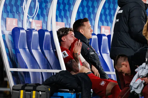 Nicola Zalewski ve Piotr Zielinski, 2026 Dünya Kupası 'nda Finlandiya ve Polonya milli takımları arasında oynanan Avrupa ön eleme maçında görüldü (Maciej Rogowski))