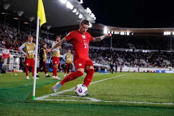 Nicola Zalewski, Finlandiya ve Polonya milli takımları arasındaki Dünya Kupası 2026 Avrupa ön eleme maçında görüldü (Maciej Rogowski))