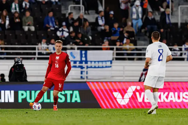 Mateusz Skrzypczak, Finlandiya ve Polonya milli takımları arasında oynanan 2026 Dünya Kupası Avrupa ön eleme maçında görüldü (Maciej Rogowski)