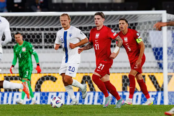 Nicola Zalewski, Finlandiya ve Polonya milli takımları arasındaki Dünya Kupası 2026 Avrupa ön eleme maçında görüldü (Maciej Rogowski))