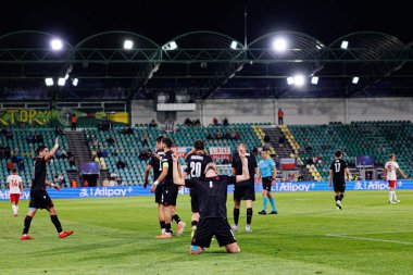 Nodar Lominadze, Polonya ve Gürcistan milli takımları arasında oynanan UEFA Euro U-21 2025 maçında gol attıktan sonra kutlama yaparken görüldü (Maciej Rogowski)